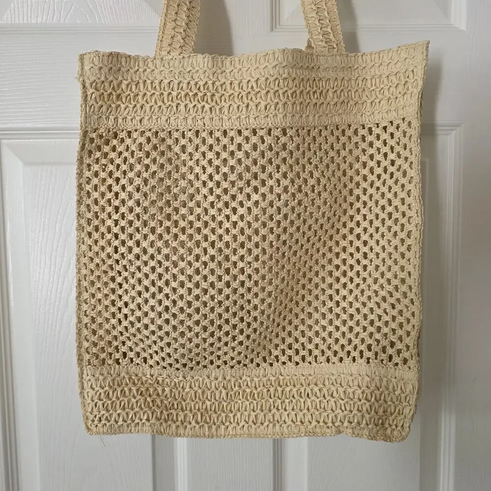 Universal Thread Crochet Straw Tote Bag NWOT